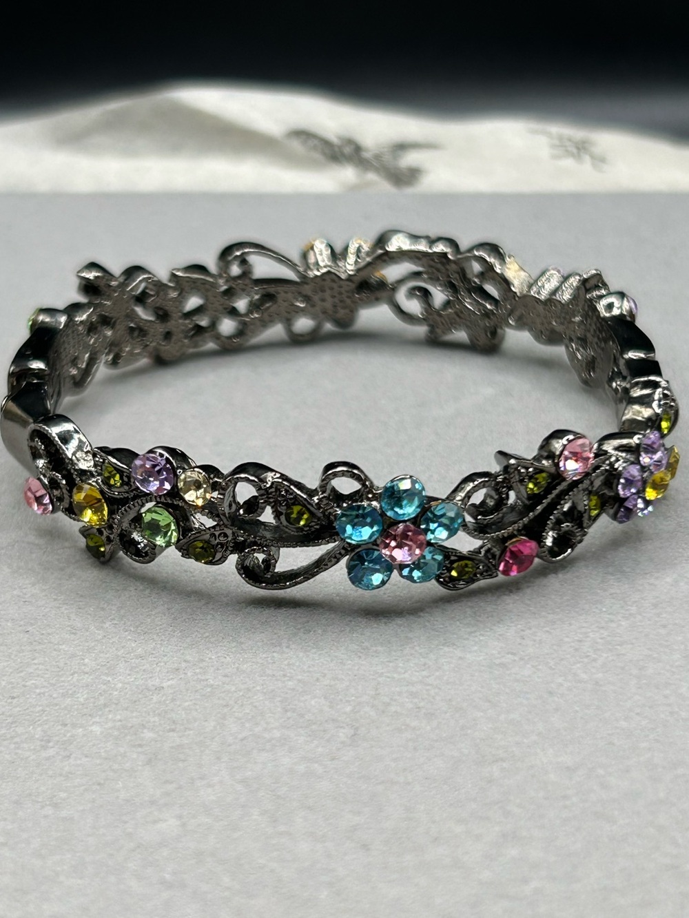 Multicolor Crystal Floral Bangle Bracelet - Women Jewelry